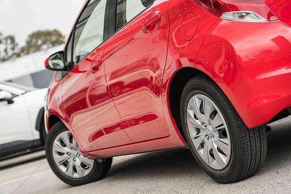 2016 Toyota Yaris Ascent NCP130R