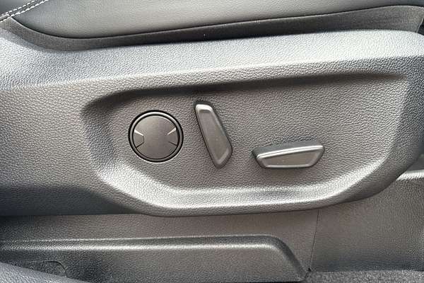 2025 Ford Everest Platinum 3.0L