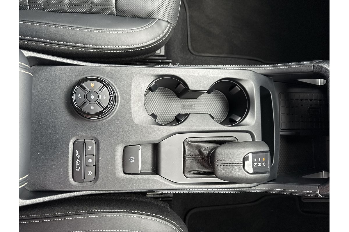 2025 Ford Everest Platinum 3.0L