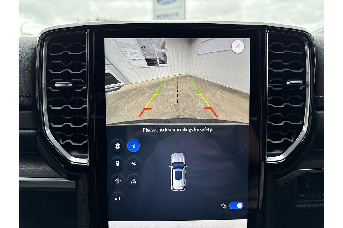 2025 Ford Everest Platinum 3.0L