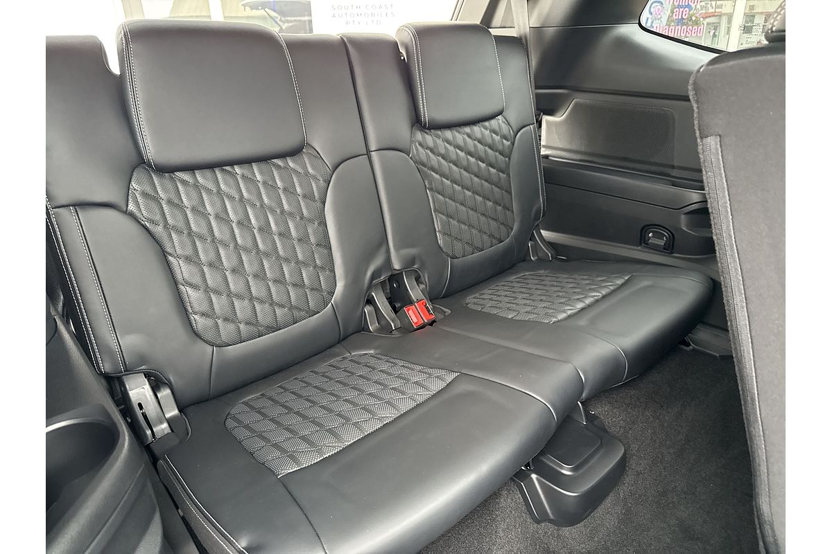 2025 Ford Everest Platinum 3.0L