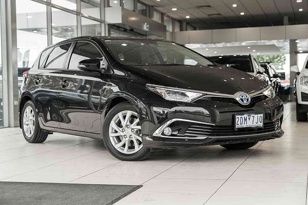 2017 Toyota Corolla Hybrid ZWE186R