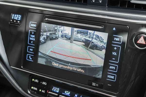 2017 Toyota Corolla Hybrid ZWE186R