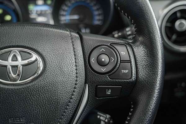 2017 Toyota Corolla Hybrid ZWE186R