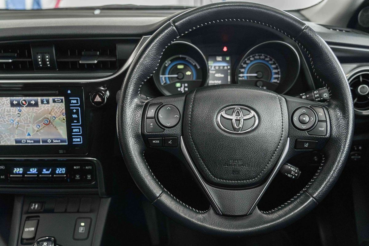 2017 Toyota Corolla Hybrid ZWE186R