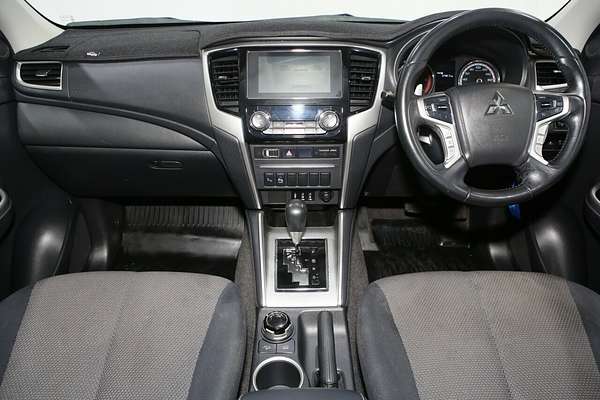 2019 Mitsubishi Triton GLS MR 4X4