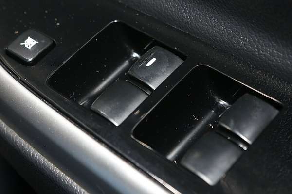 2019 Mitsubishi Triton GLS MR 4X4