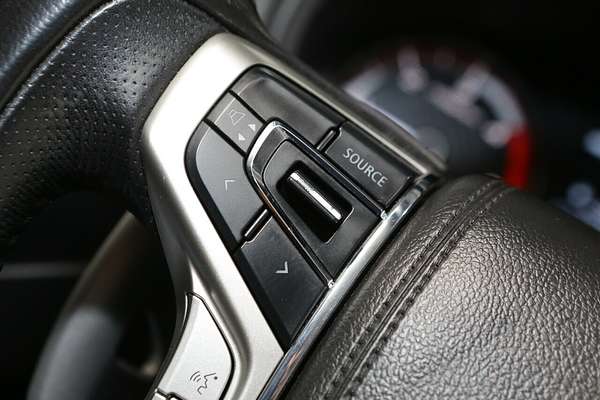 2019 Mitsubishi Triton GLS MR 4X4