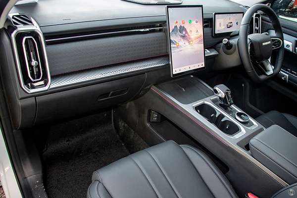 2025 Jaecoo J7 Track