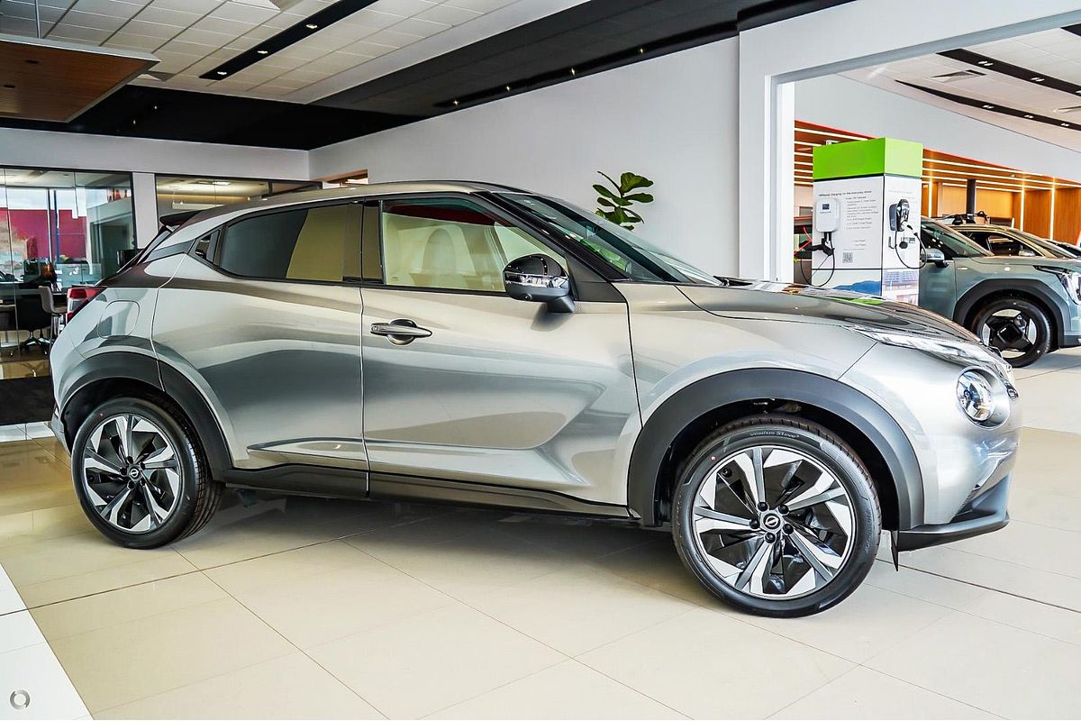 2025 Nissan JUKE ST-L F16