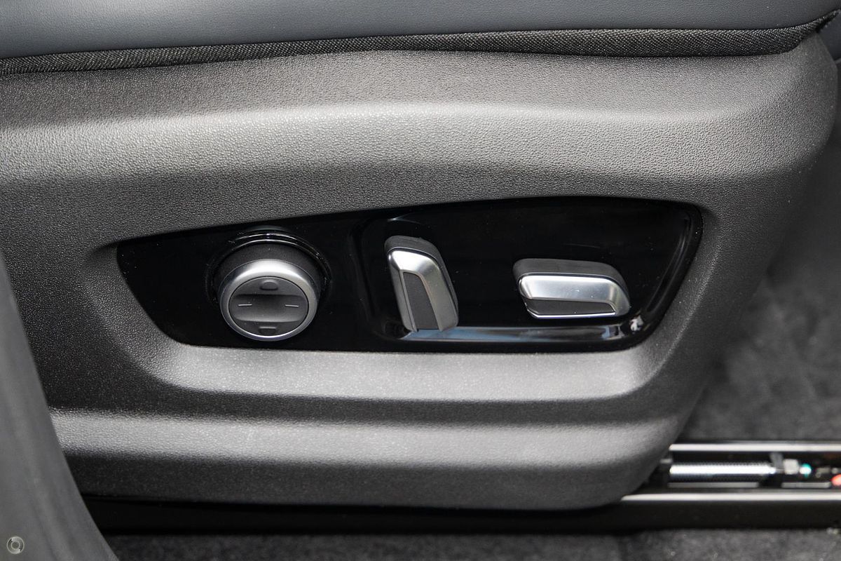 2025 Jaecoo J7 SHS Summit