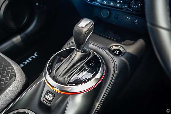 2025 Nissan JUKE ST-L F16