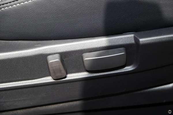 2024 Mitsubishi ASX Exceed XD