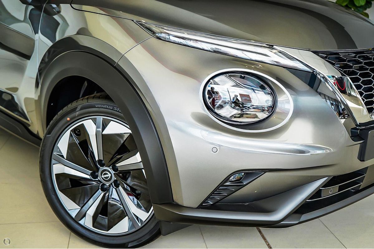 2025 Nissan JUKE ST-L F16