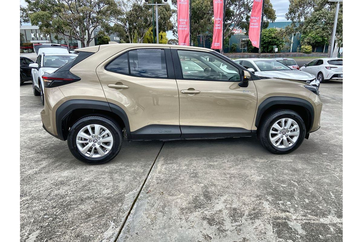 2024 Toyota Yaris Cross GXL MXPJ10R