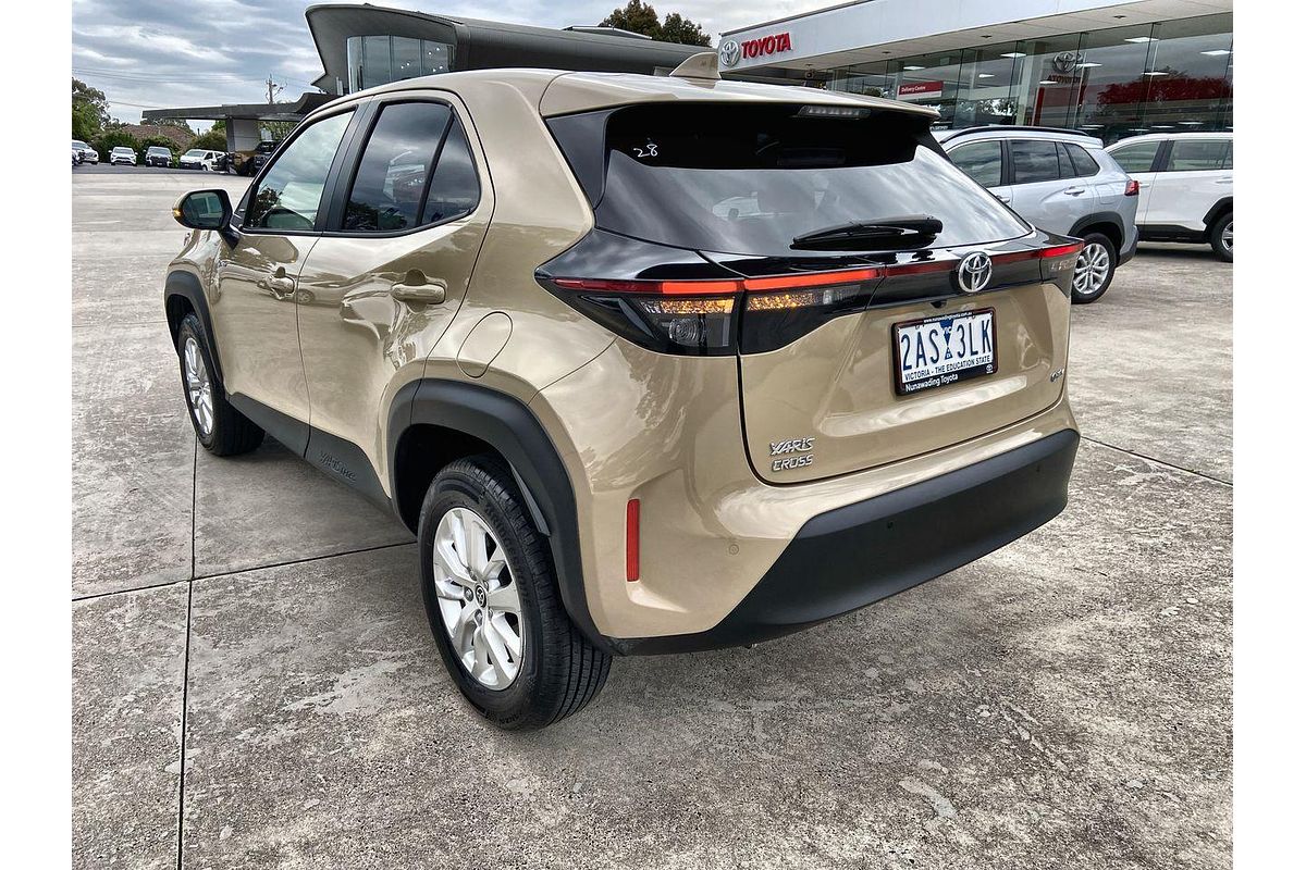 2024 Toyota Yaris Cross GXL MXPJ10R