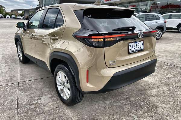 2024 Toyota Yaris Cross GXL MXPJ10R