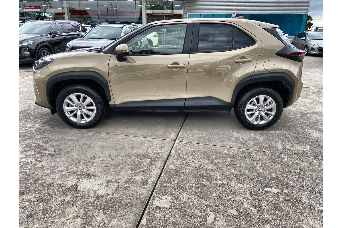 2024 Toyota Yaris Cross GXL MXPJ10R