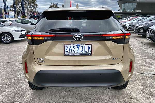2024 Toyota Yaris Cross GXL MXPJ10R