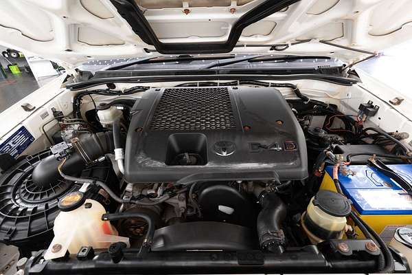 2014 Toyota Hilux SR KUN26R 4X4