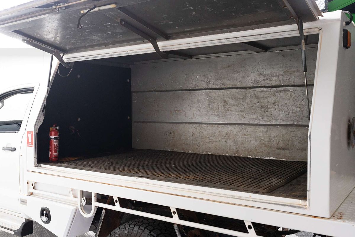 2014 Toyota Hilux SR KUN26R 4X4