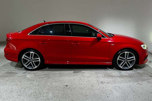 2019 Audi A3 35 TFSI S line plus 8V