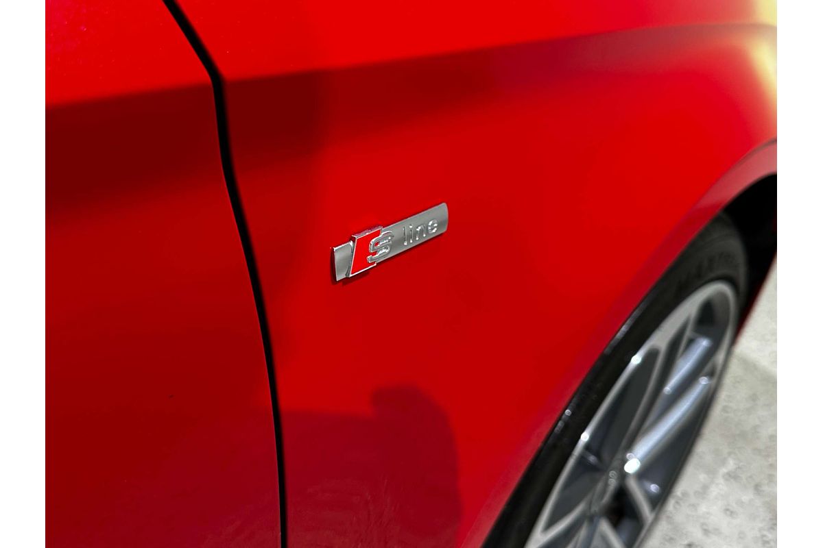 2019 Audi A3 35 TFSI S line plus 8V