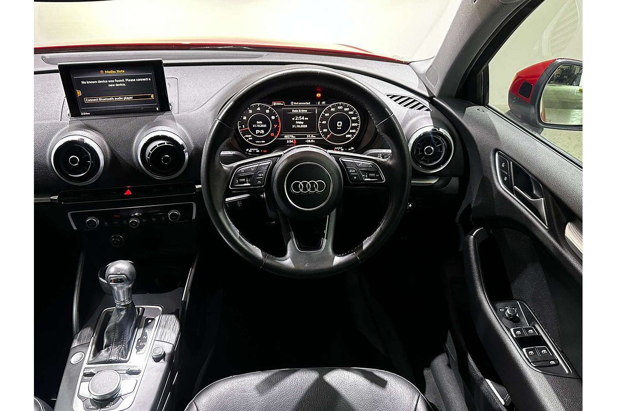 2019 Audi A3 35 TFSI S line plus 8V