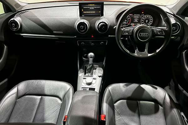 2019 Audi A3 35 TFSI S line plus 8V