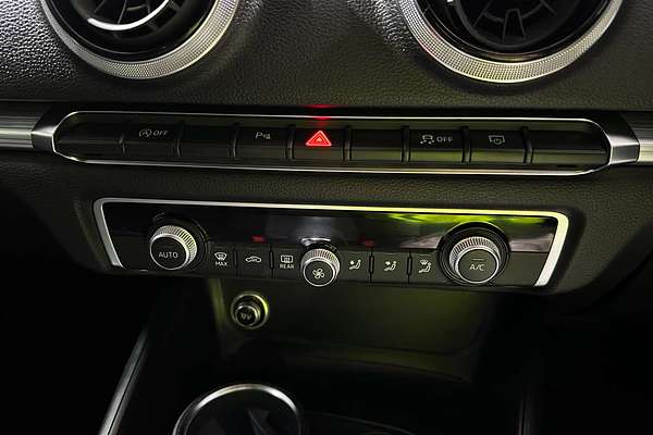 2019 Audi A3 35 TFSI S line plus 8V