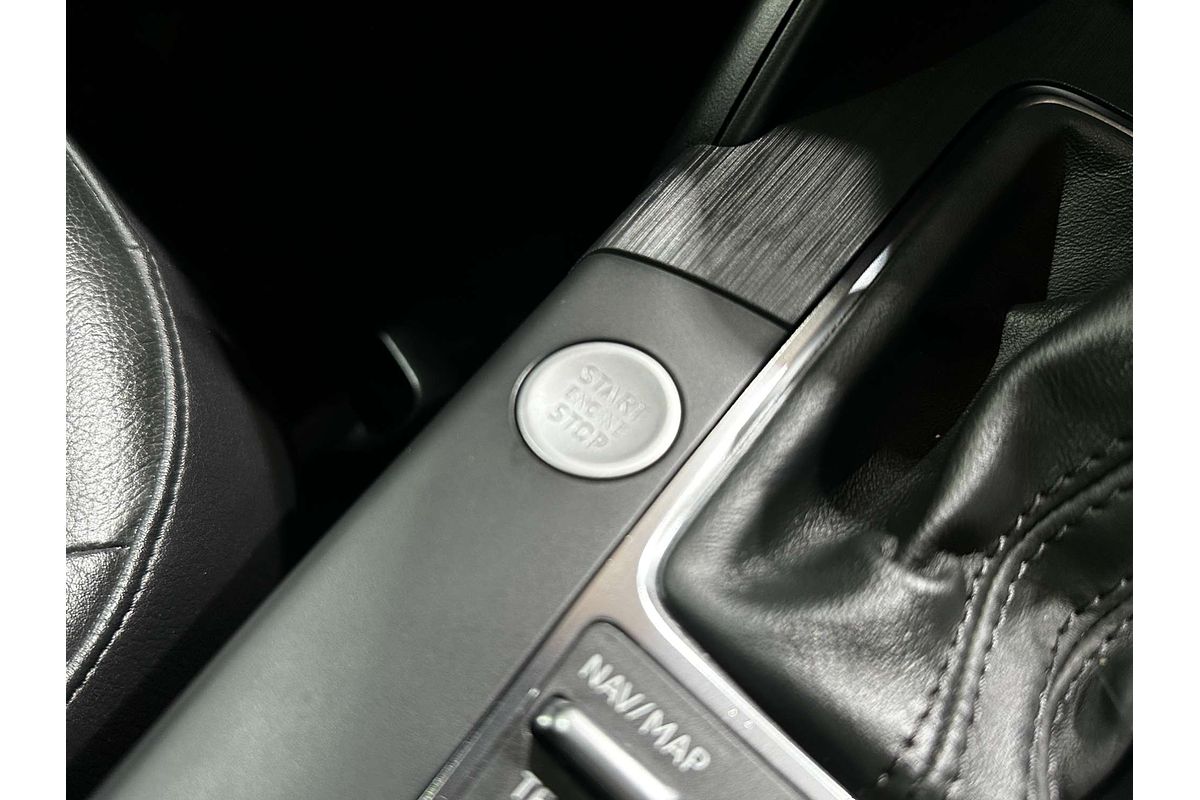 2019 Audi A3 35 TFSI S line plus 8V