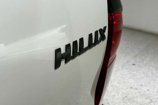 2019 Toyota Hilux Rugged X GUN126R 4X4