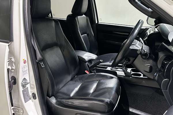 2019 Toyota Hilux Rugged X GUN126R 4X4