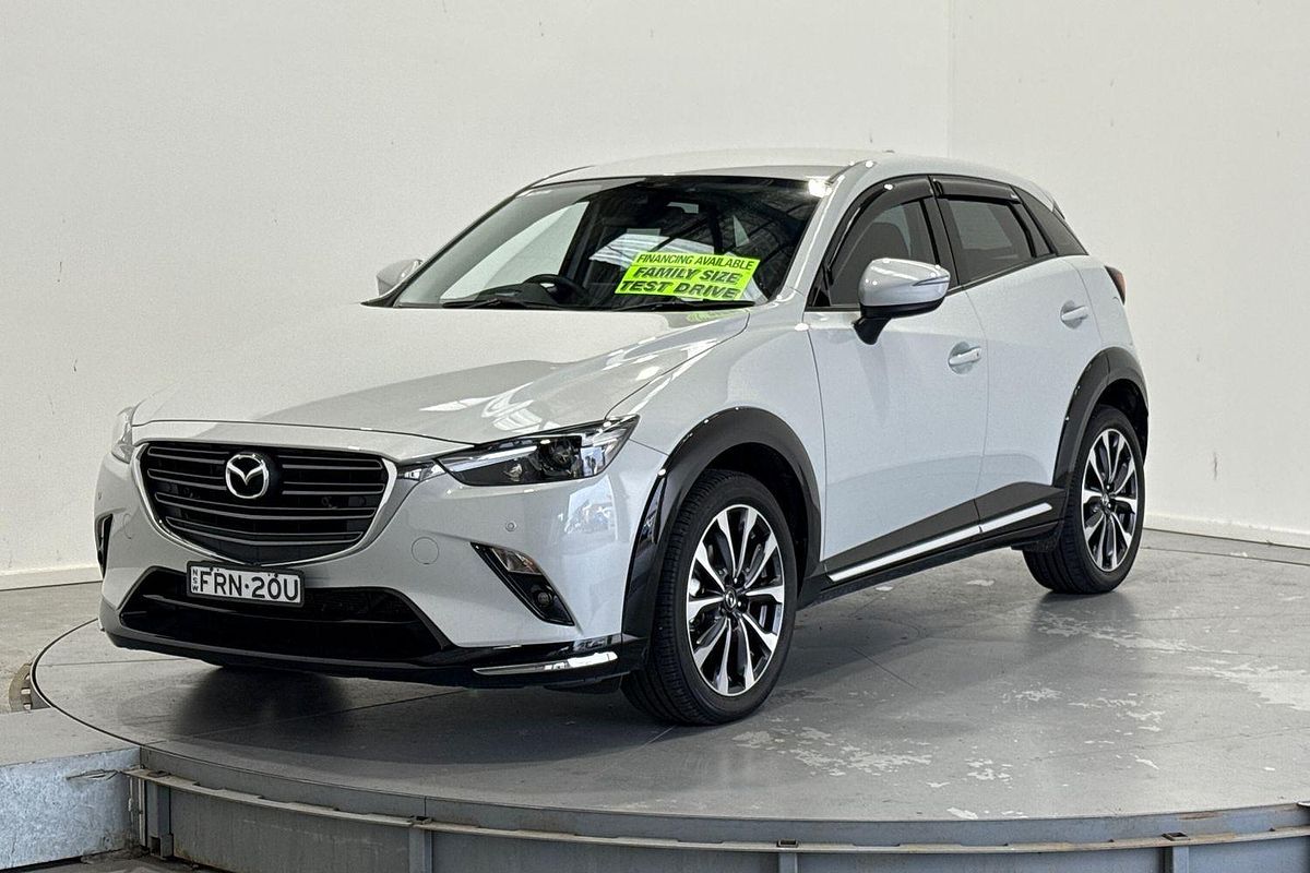 2022 Mazda CX-3 sTouring DK