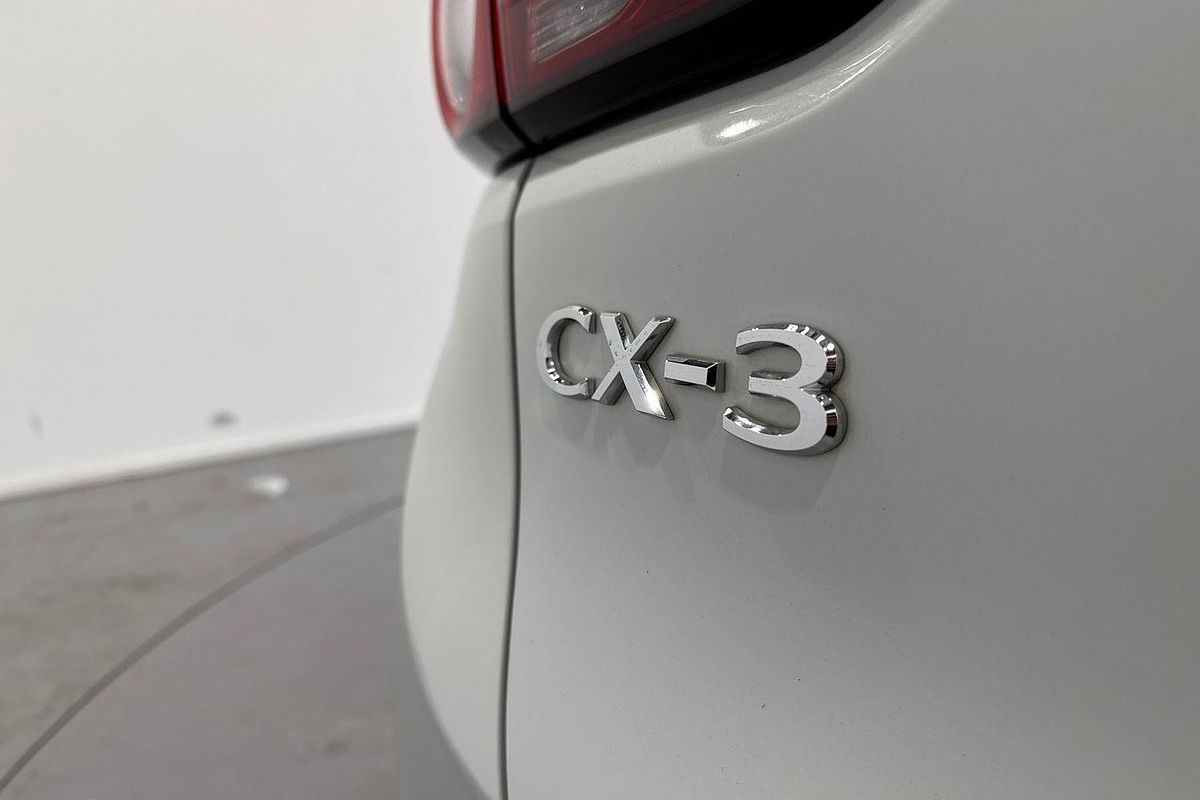 2022 Mazda CX-3 sTouring DK