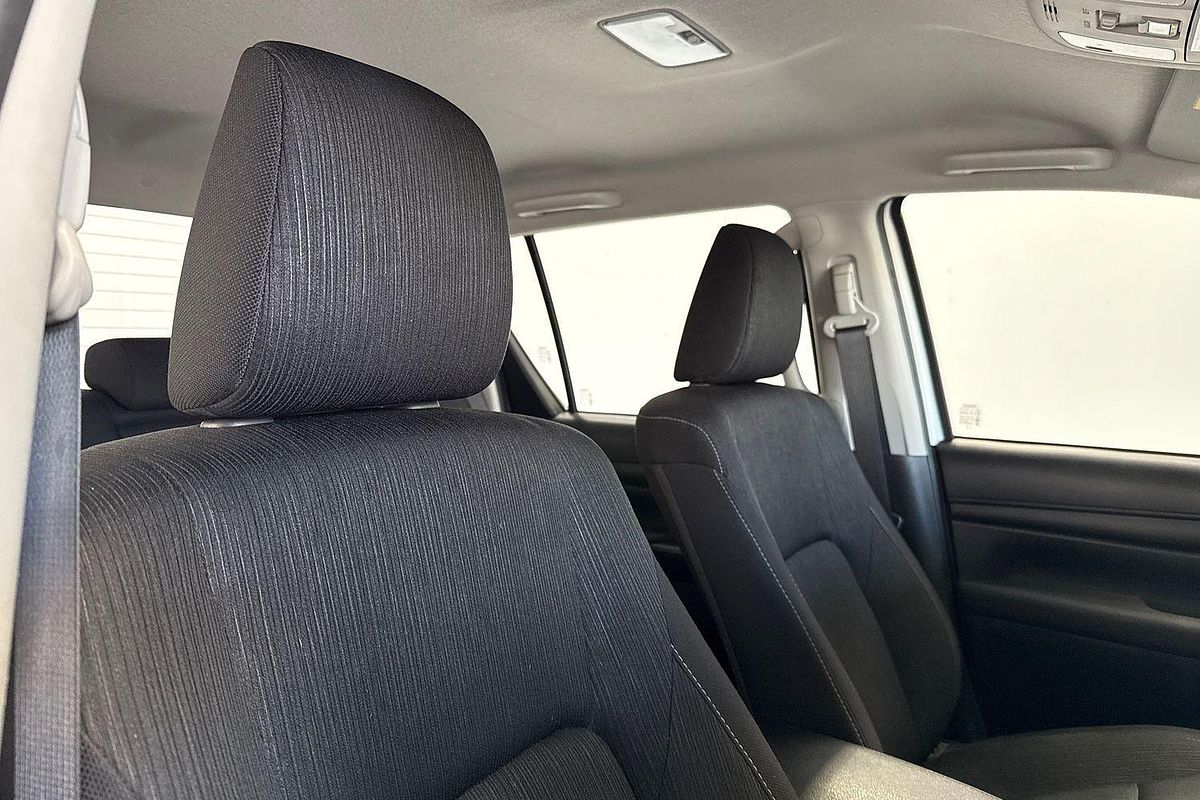 2022 Toyota Hilux SR GUN126R 4X4