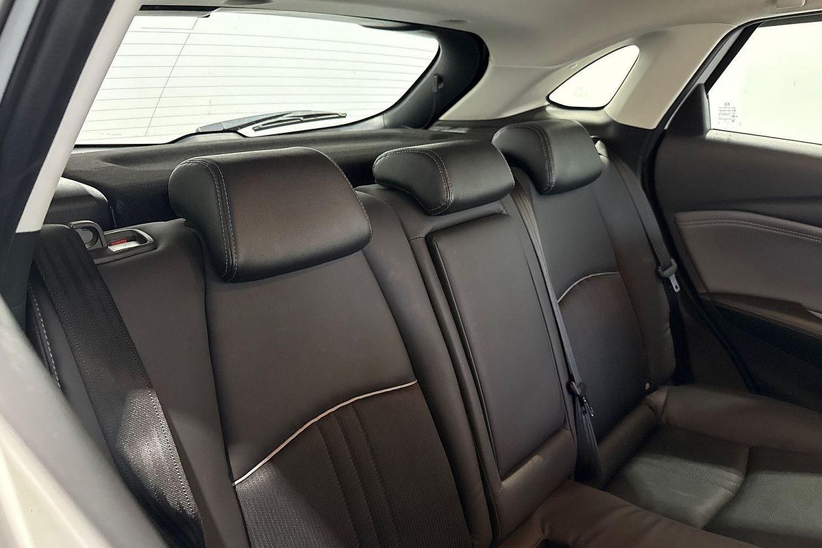 2022 Mazda CX-3 sTouring DK