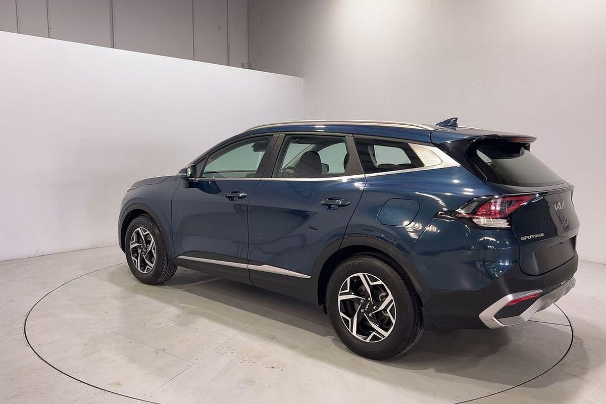 2022 Kia Sportage S NQ5