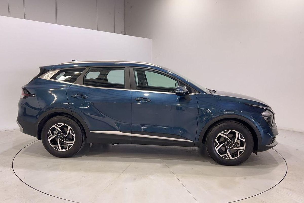 2022 Kia Sportage S NQ5