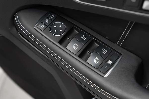 2013 Mercedes-Benz E-Class E63 AMG S W212