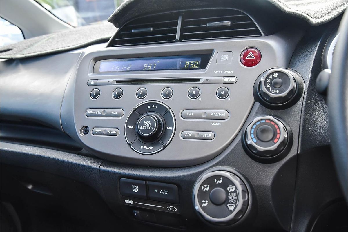 2010 Honda Jazz GLi GE