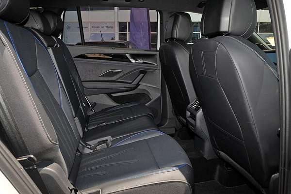 2025 Volkswagen Tayron 195TSI R-Line R4