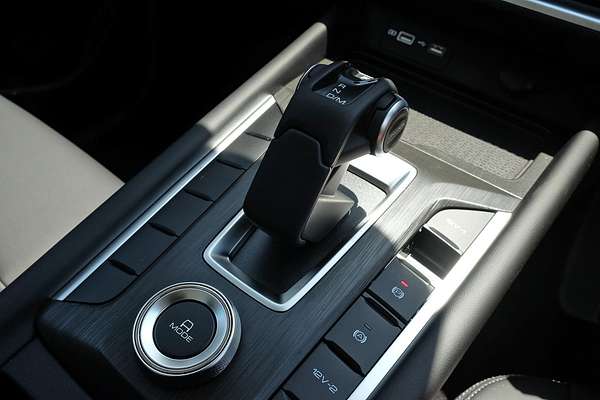 2025 GWM Cannon Premium NPW Rear Wheel Drive