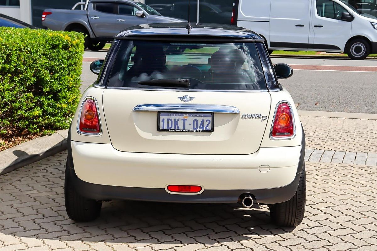 2010 MINI Hatch Cooper D R56