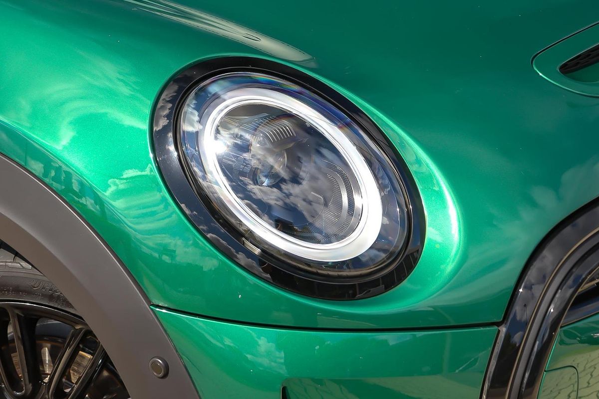 2022 MINI Hatch Cooper SE Classic F56 LCI-2