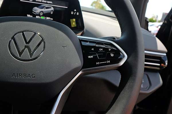 2025 Volkswagen ID.4 Pro E2