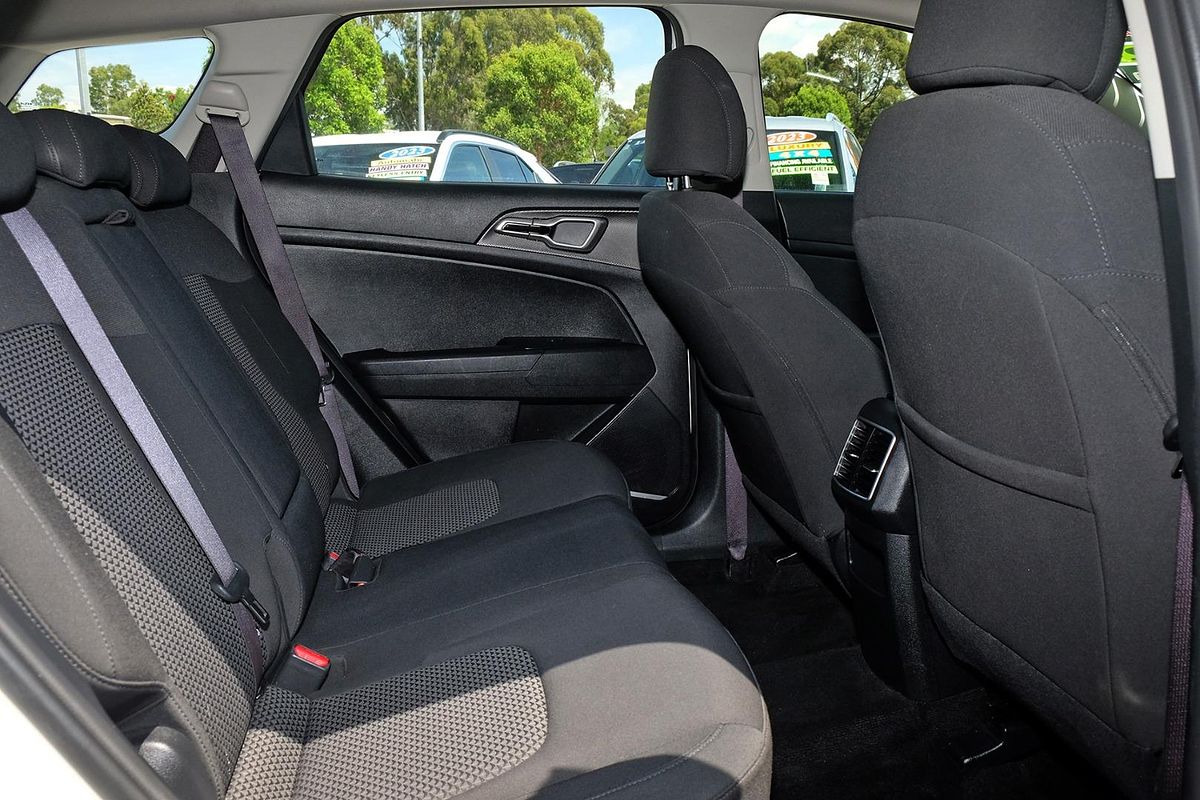 2023 Kia Sportage S NQ5