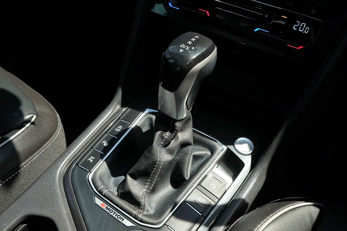 2024 Volkswagen Tiguan 162TSI R-Line 5N