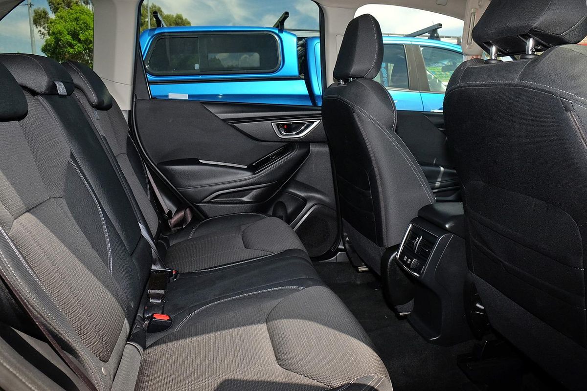 2023 Subaru Forester 2.5i S5