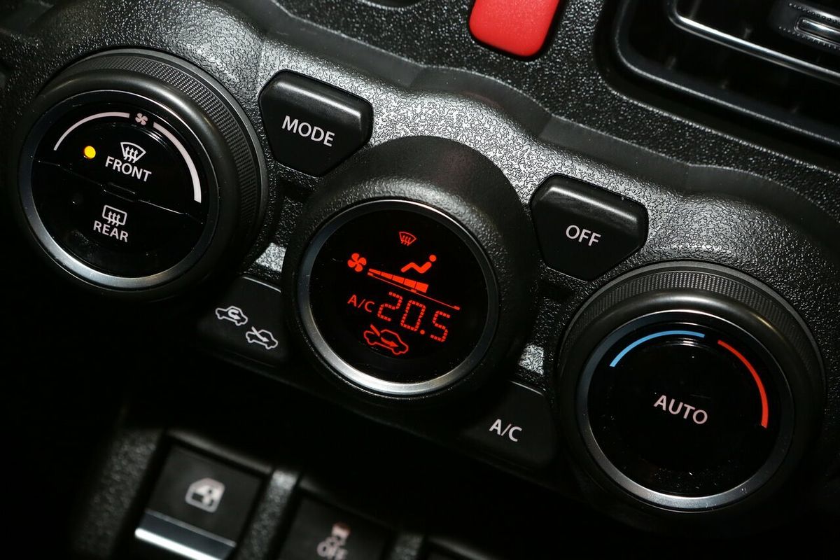 2021 Suzuki Jimny GLX GJ